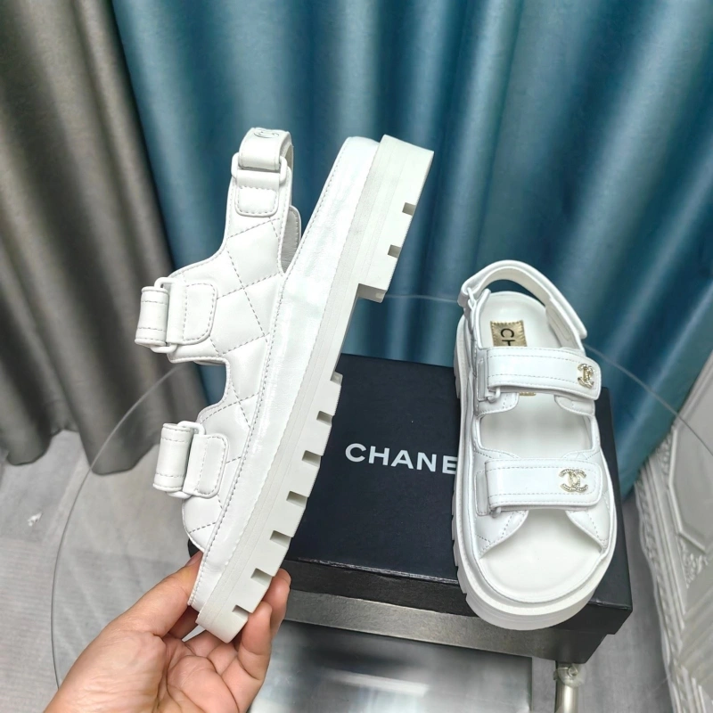 Vibrant Chxnxl Sandals 128654
