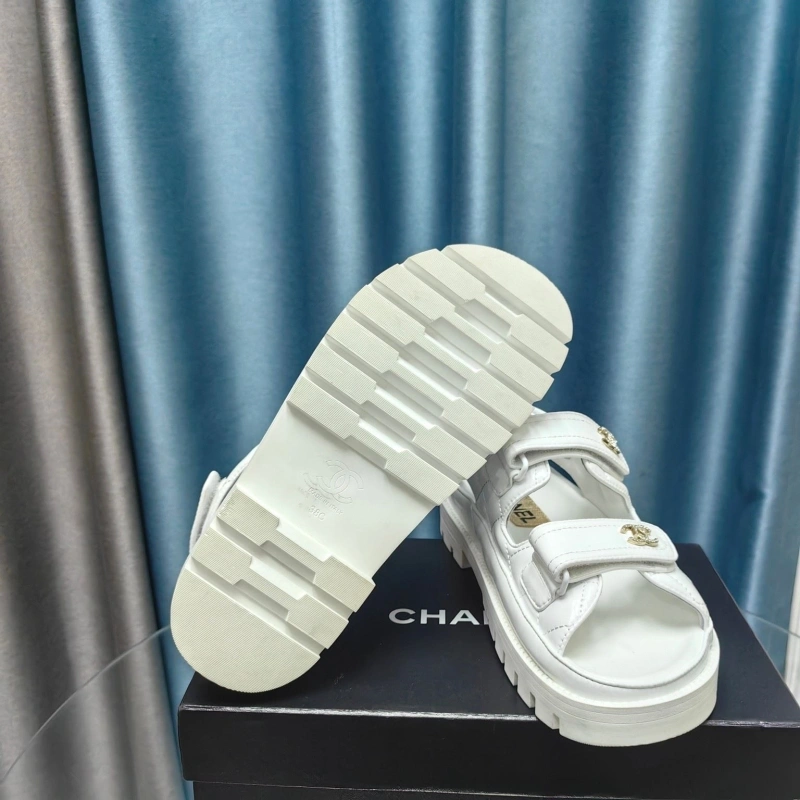Vibrant Chxnxl Sandals 128654