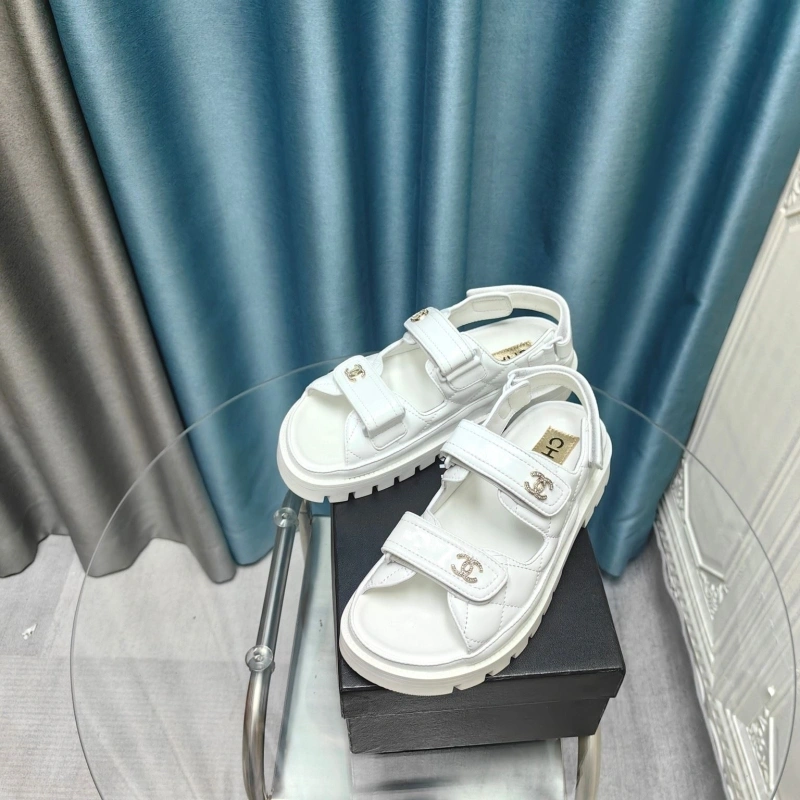 Vibrant Chxnxl Sandals 128654