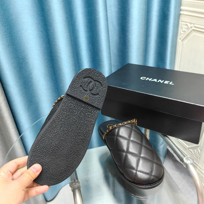 Reliable Chxnxl Slippers 128232