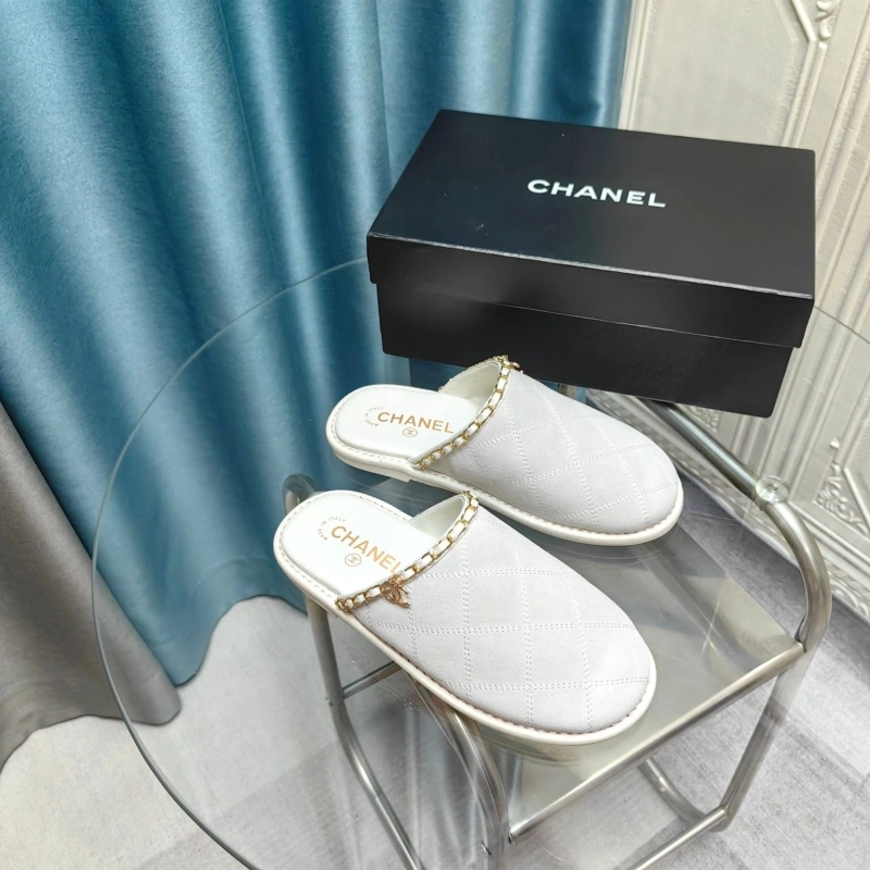 Reliable Chxnxl Slippers 128231