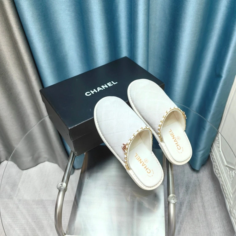 Reliable Chxnxl Slippers 128231