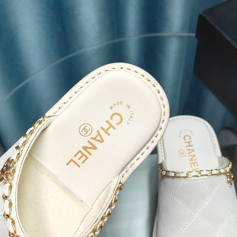 Reliable Chxnxl Slippers 128231
