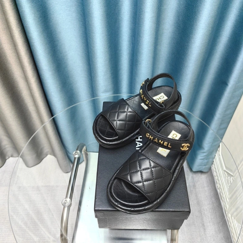 Classic Chxnxl Sandals 128665