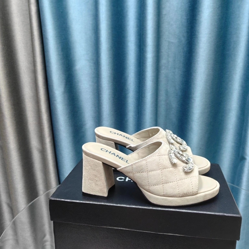 SportInspired Chxnxl Slippers 128224