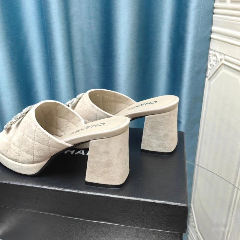 SportInspired Chxnxl Slippers 128224