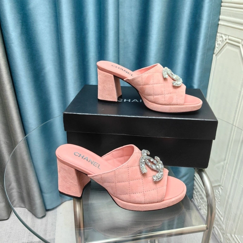 Efficient Chxnxl Slippers 128223