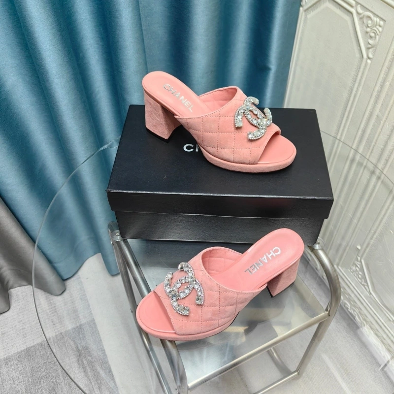 Efficient Chxnxl Slippers 128223