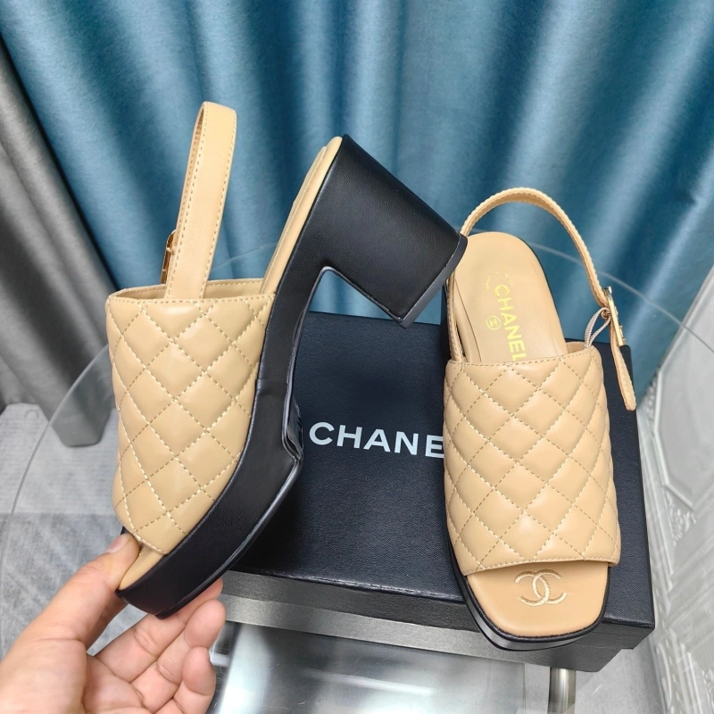 Bold Chxnxl Sandals 128650