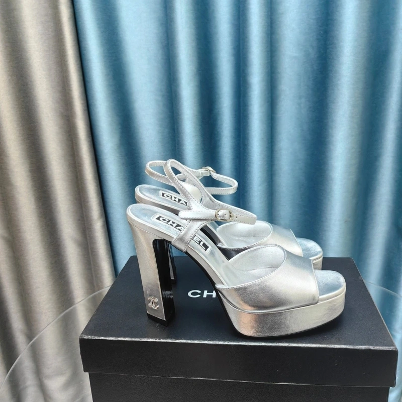 Elegant Chxnxl Sandals 128637