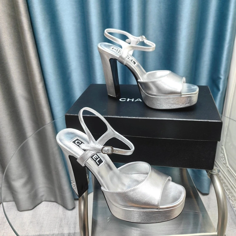 Elegant Chxnxl Sandals 128637