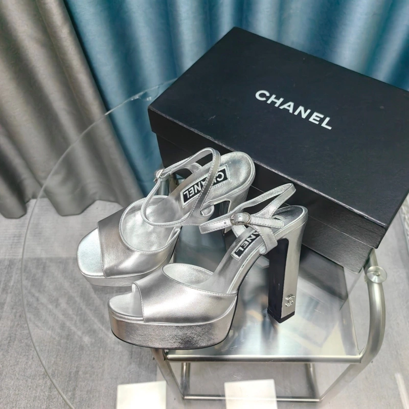 Elegant Chxnxl Sandals 128637