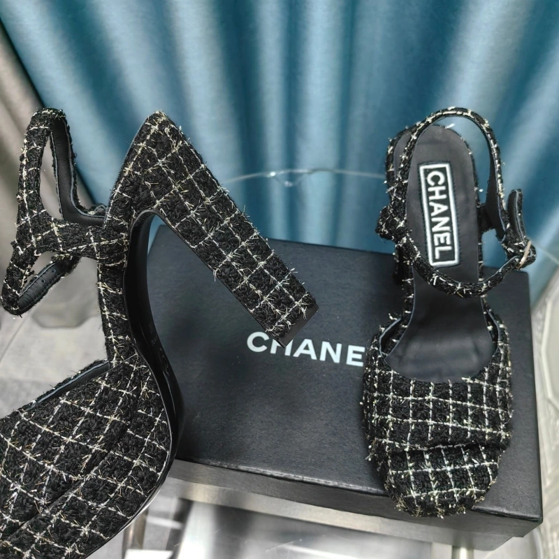 GoodFit Chxnxl Sandals 128640