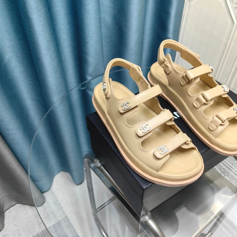 NewStyle Chxnxl Sandals 128627