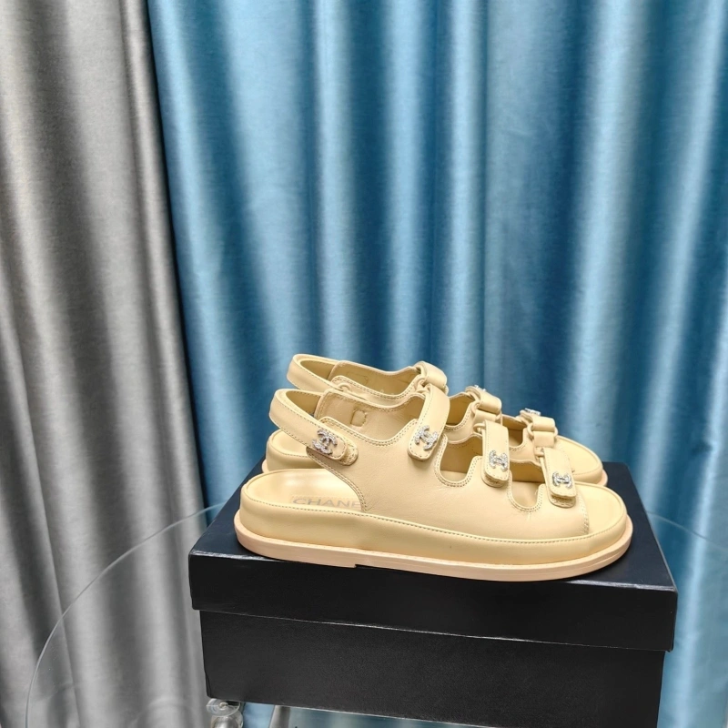 NewStyle Chxnxl Sandals 128627