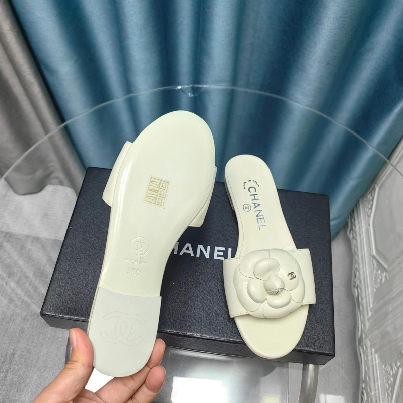 Chxnxl Slippers EyeCatching 128219