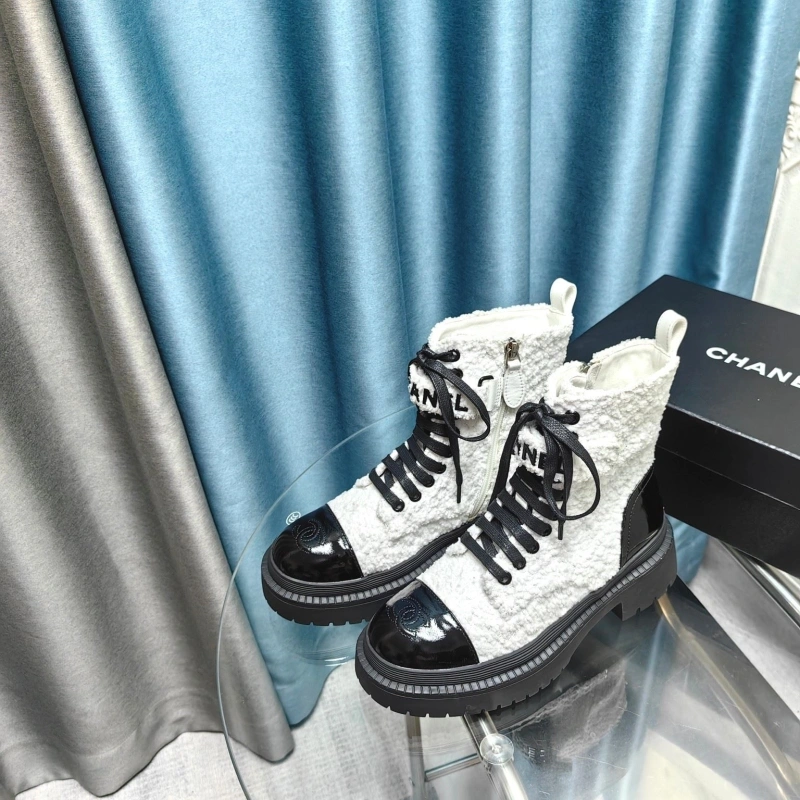 Durable Chxnxl Boots 129729