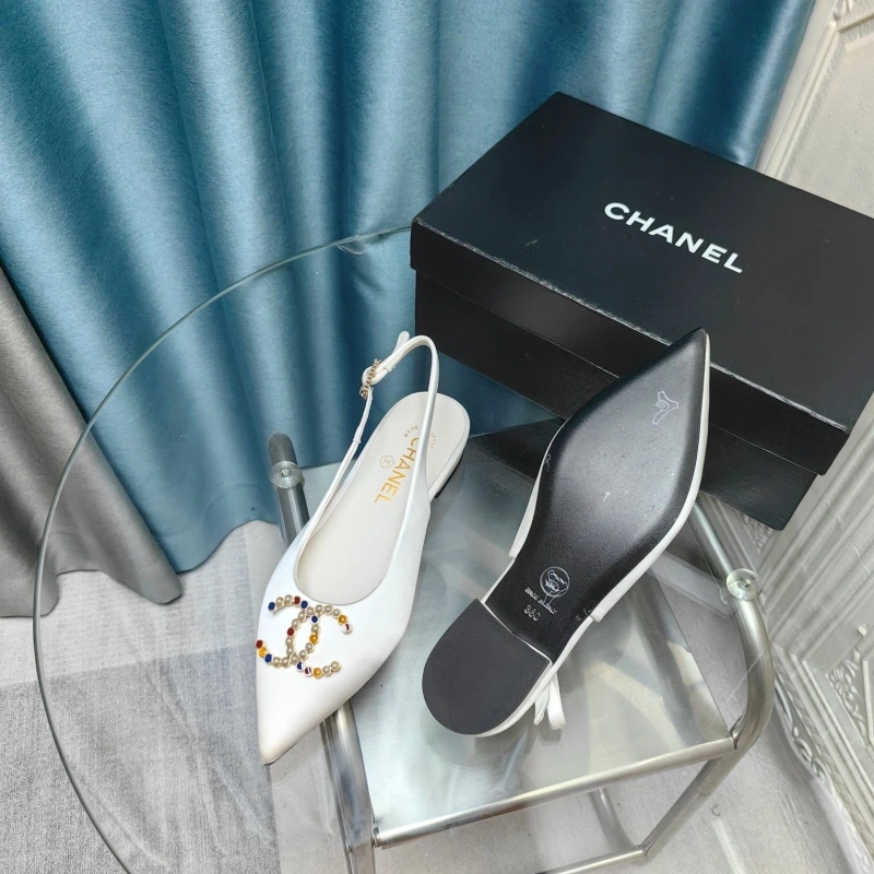 Classic Chxnxl Sandals 128620