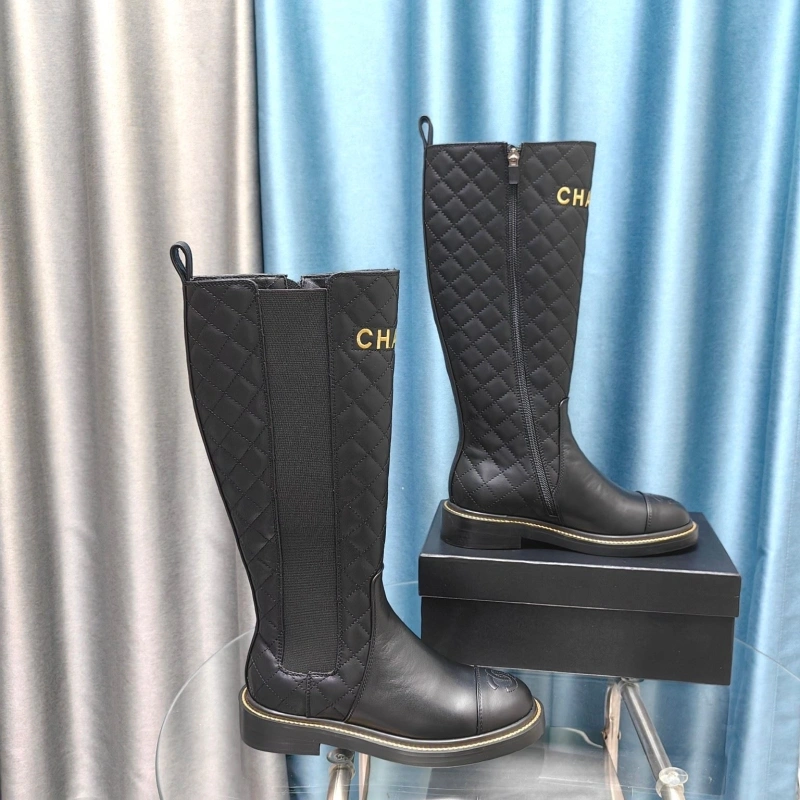 Sleek Chxnxl Boots 129732