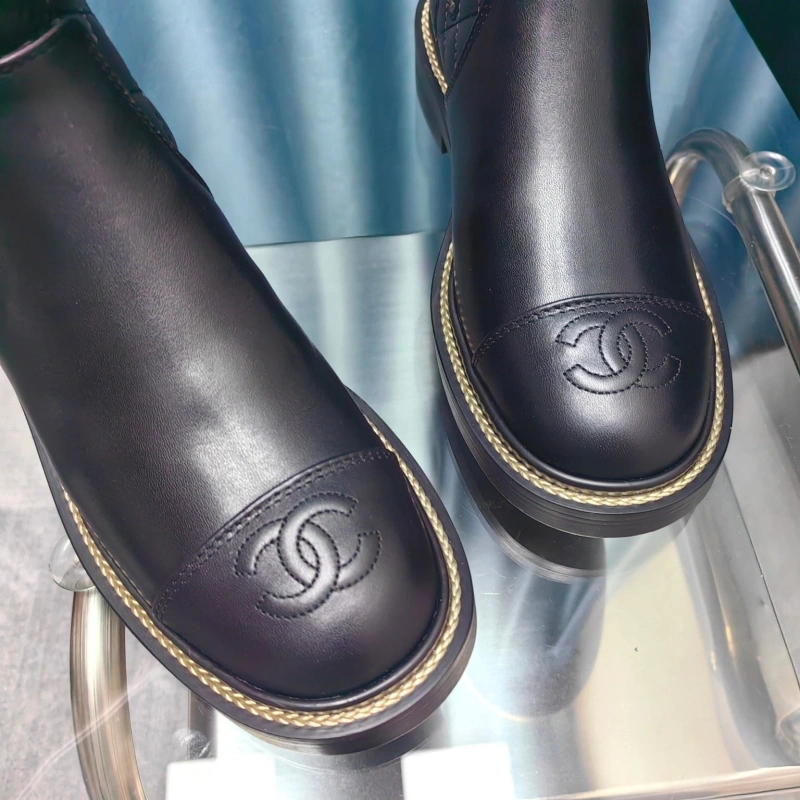 Classic Chxnxl Boots 129734