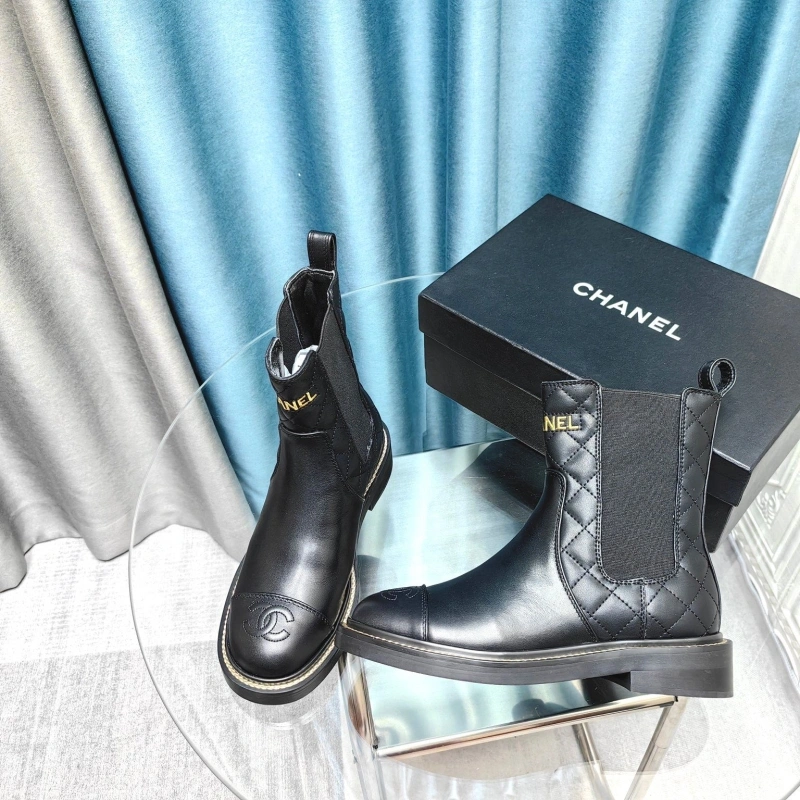 Classic Chxnxl Boots 129734
