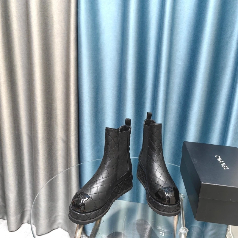 Efficient Chxnxl Boots 129716