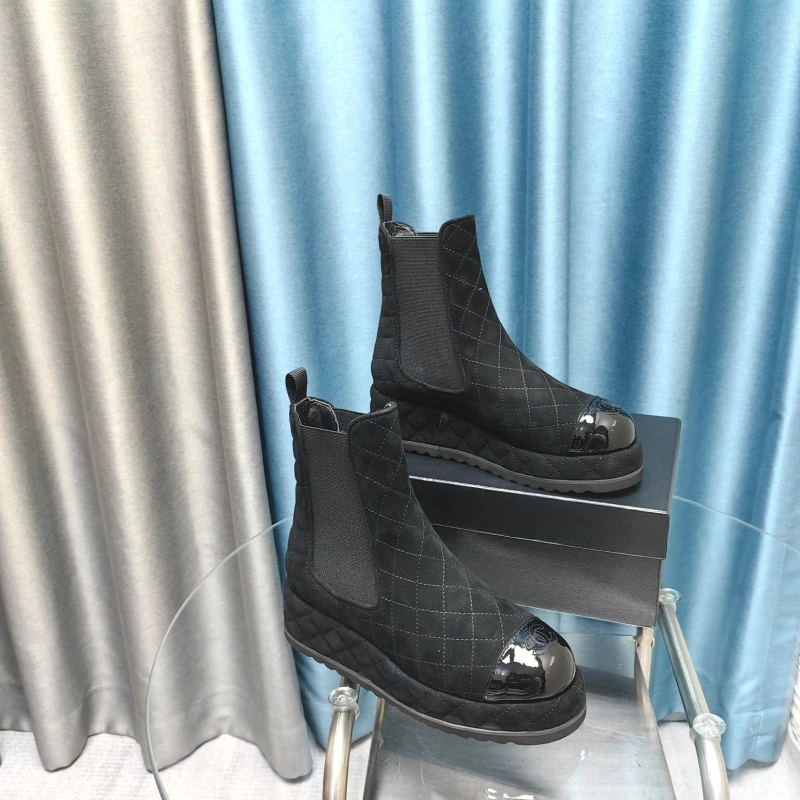 Flexible Chxnxl Boots 129712