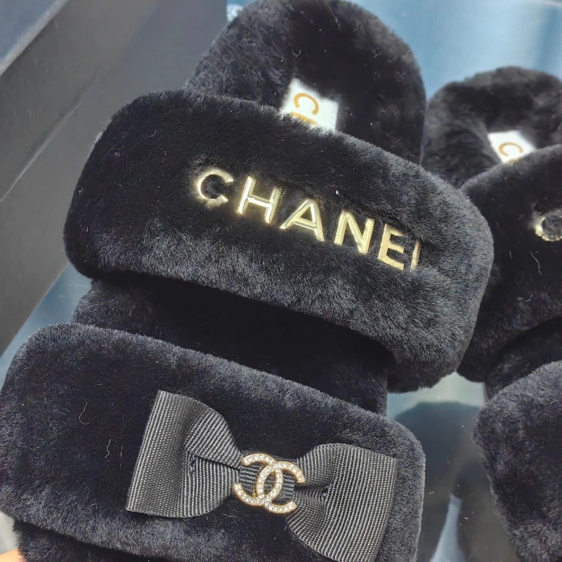 SmartChoice Chxnxl Slippers 128203