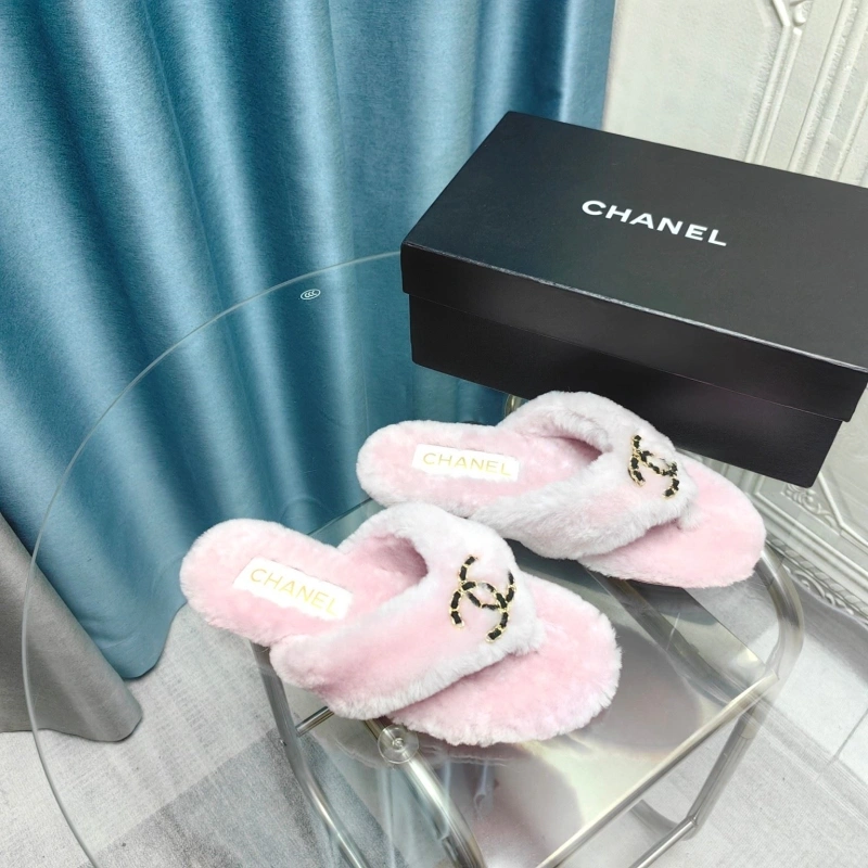 Elegant Chxnxl Slippers 128194