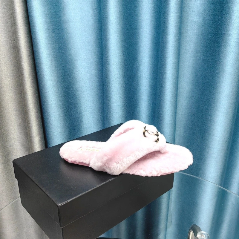 Elegant Chxnxl Slippers 128194
