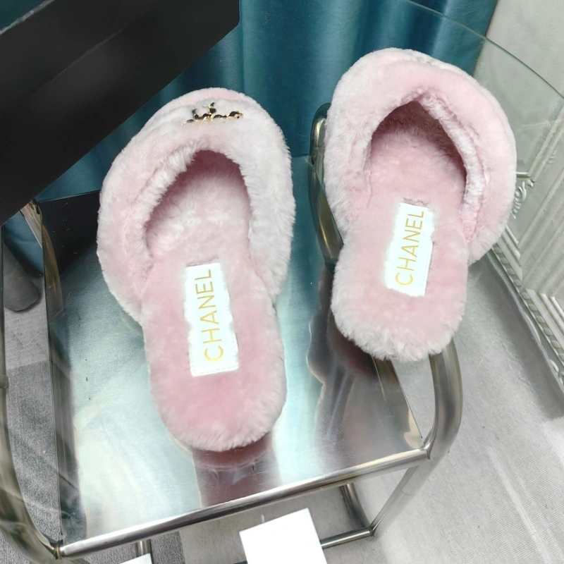 Elegant Chxnxl Slippers 128194