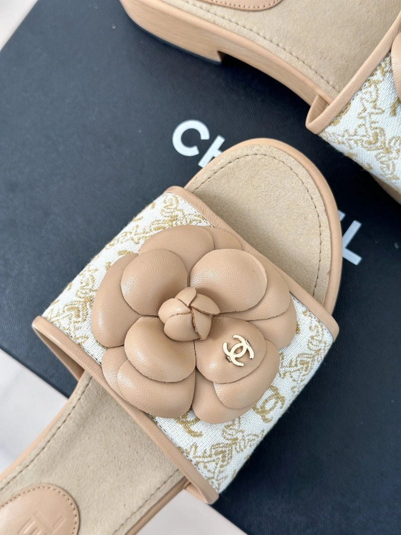 Chxnxl Slippers GoAnywhere 128190