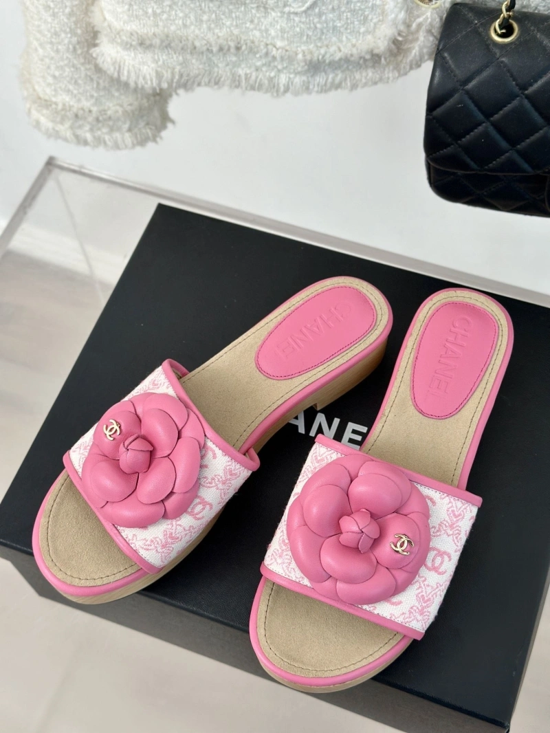 Sophisticated Chxnxl Slippers 128189