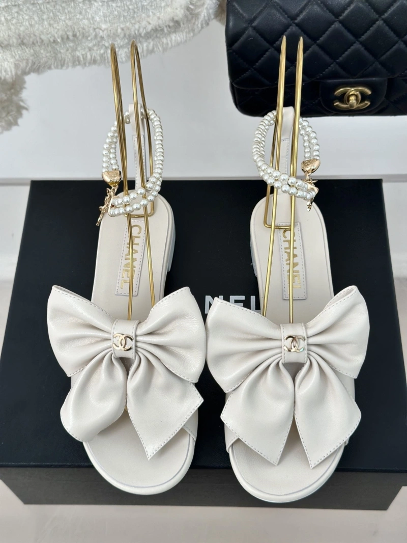 Stylish Chxnxl Sandals 128613