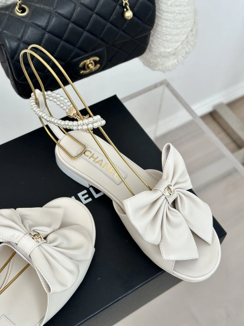 Stylish Chxnxl Sandals 128613