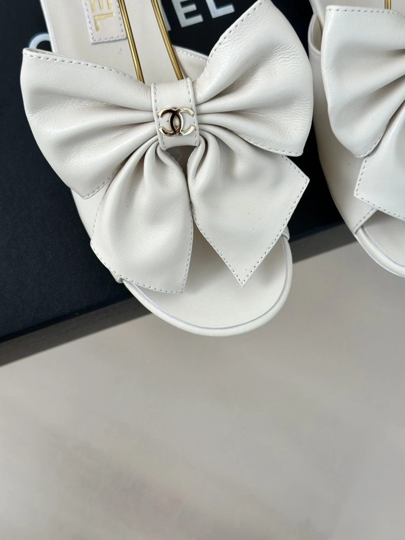 Stylish Chxnxl Sandals 128613