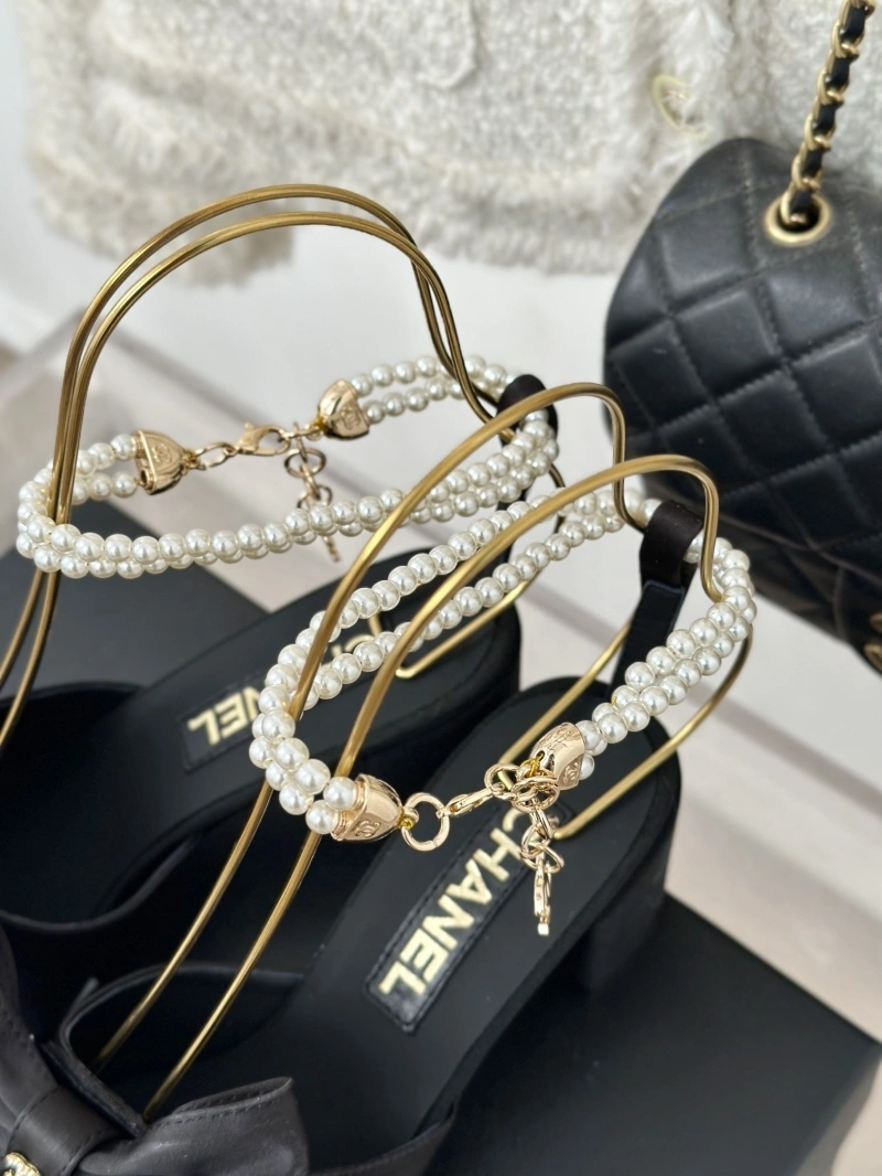 Trendy Chxnxl Sandals 128600