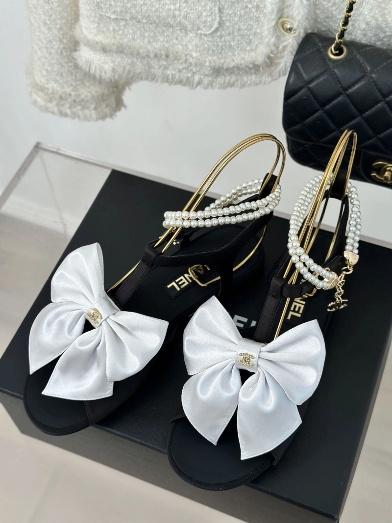 Efficient Chxnxl Sandals 128596