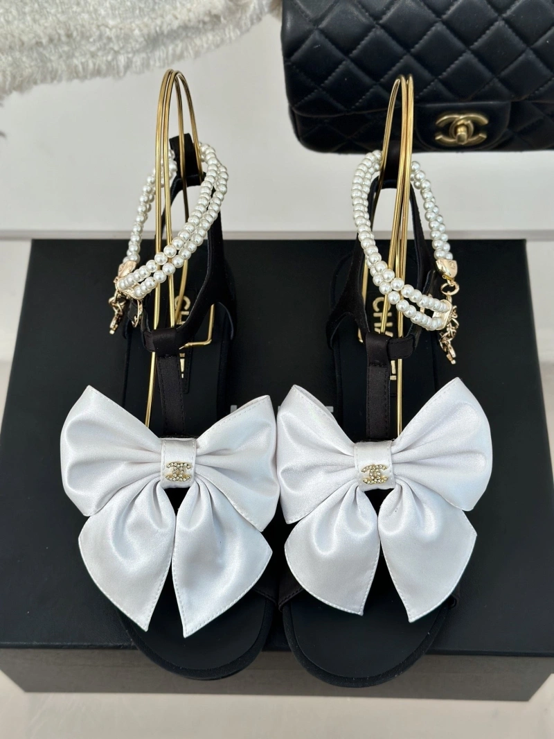 Efficient Chxnxl Sandals 128596