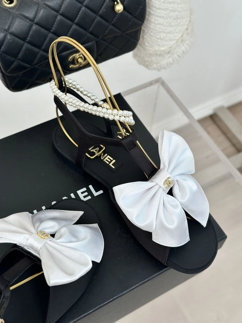 Efficient Chxnxl Sandals 128596