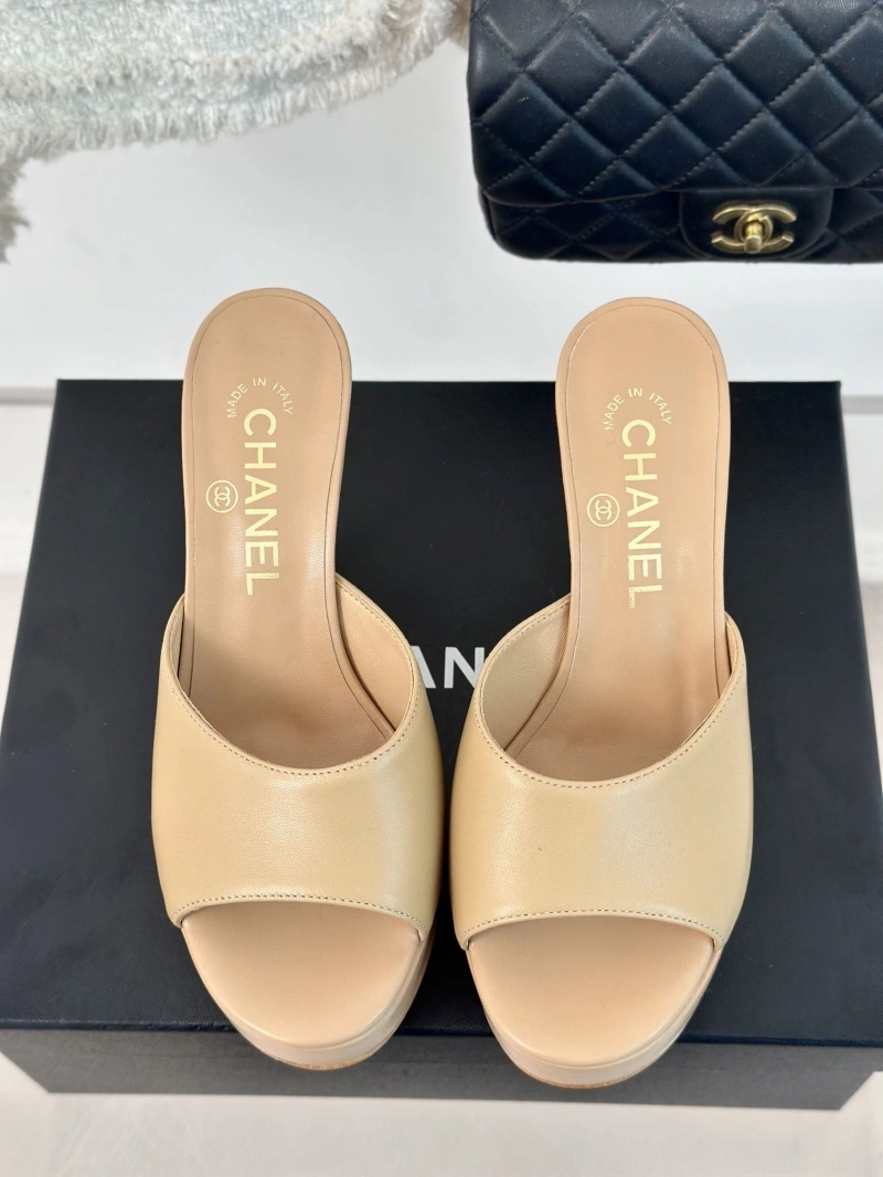HighQuality Chxnxl Slippers 128178