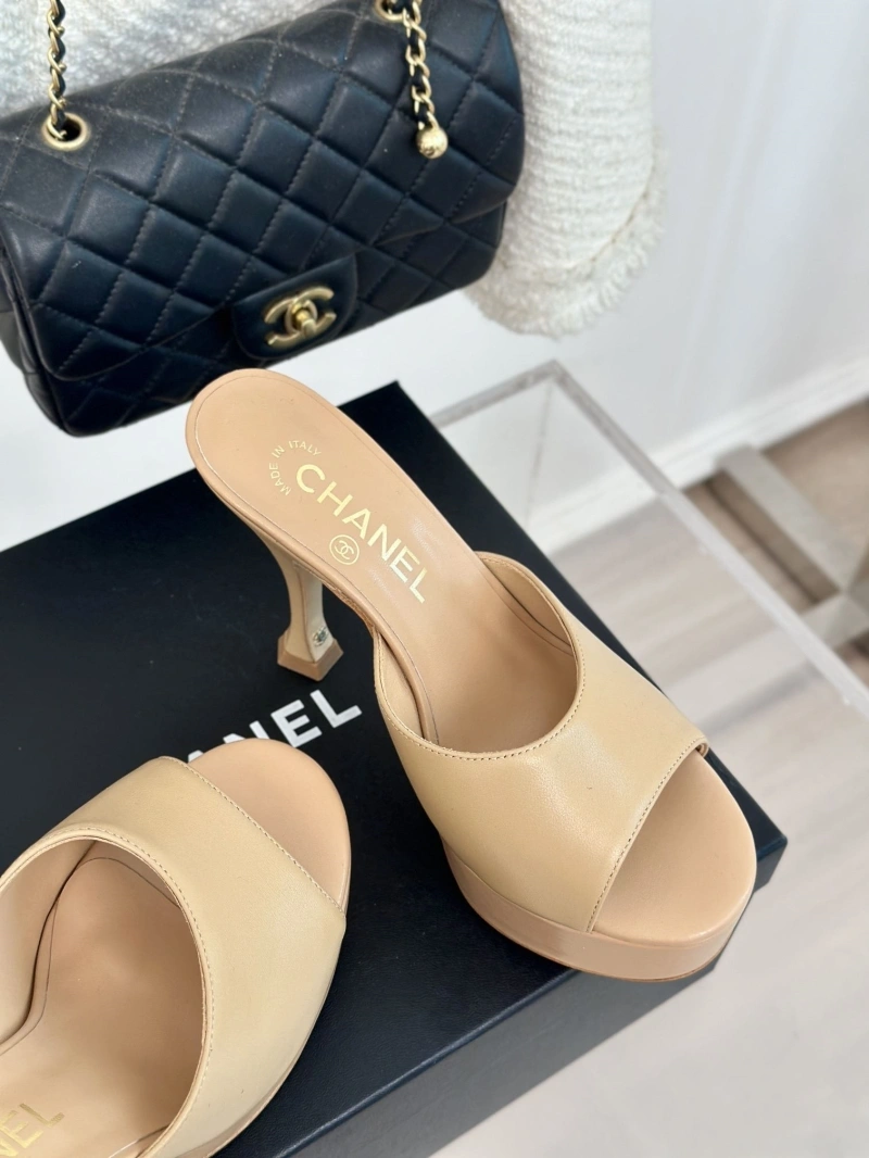HighQuality Chxnxl Slippers 128178