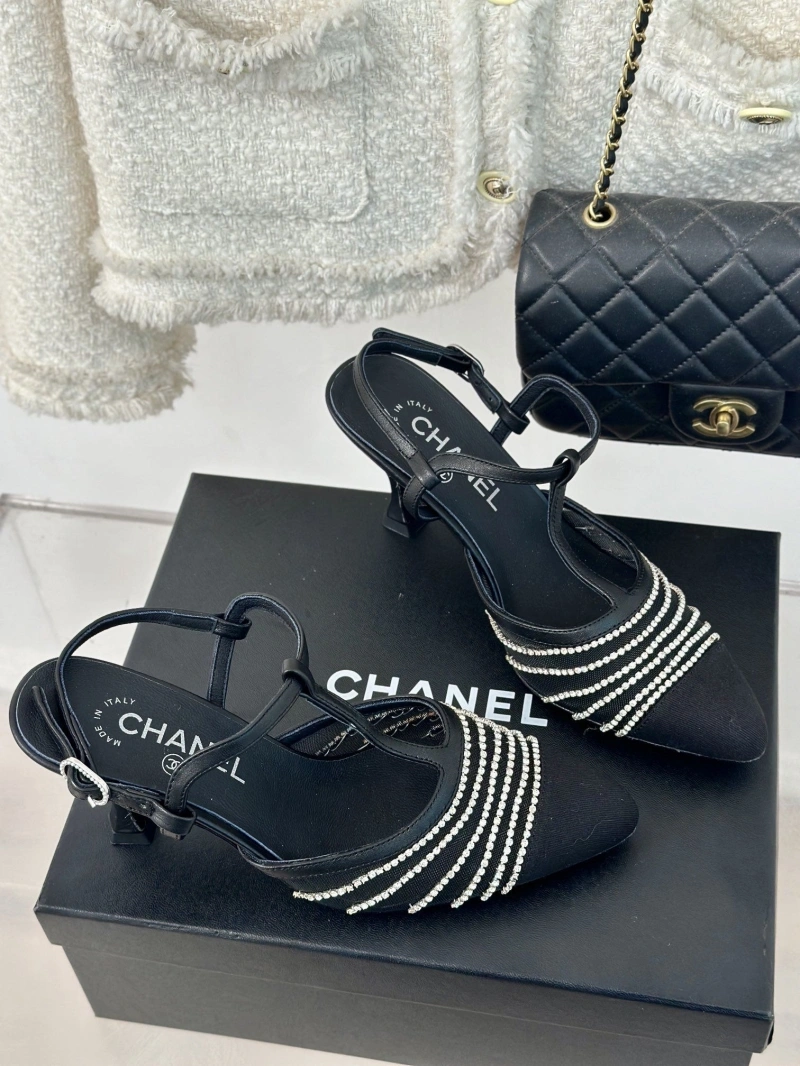 Chxnxl Sandals Bold 128593