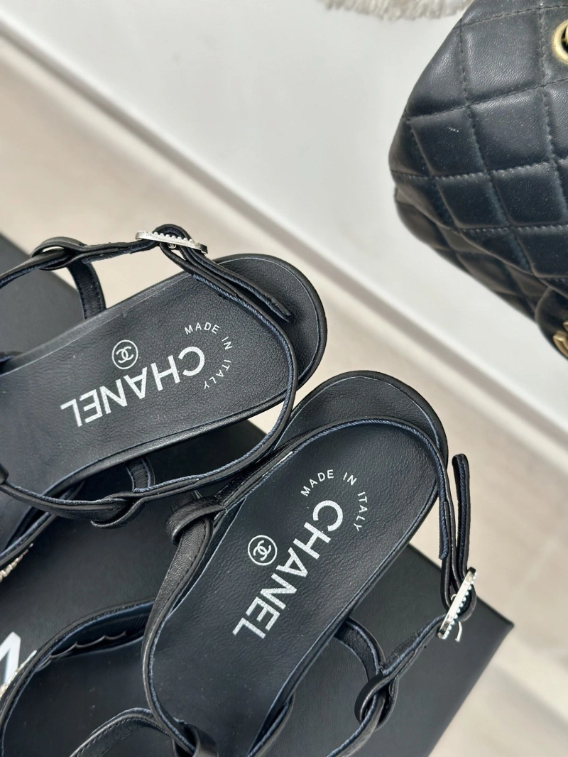 Chxnxl Sandals Bold 128593
