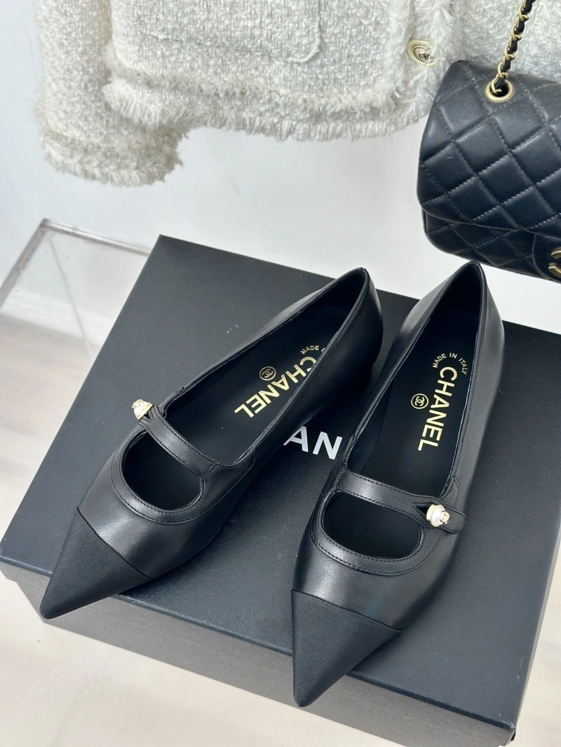 Flexible Chxnxl Flat Shoes 129201