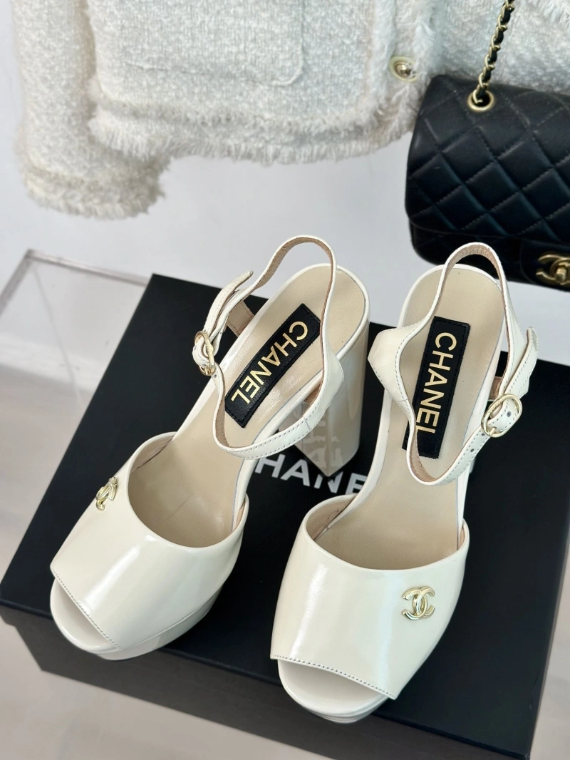 Classic Chxnxl Sandals 128589
