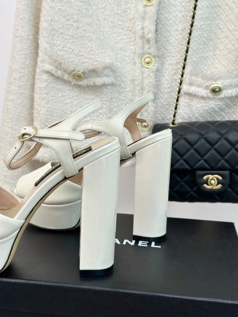 Classic Chxnxl Sandals 128589