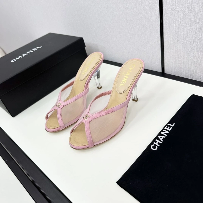 Unique Chxnxl Slippers 128171