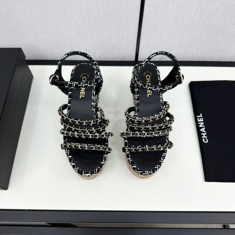 DailyWear Chxnxl Sandals 128584