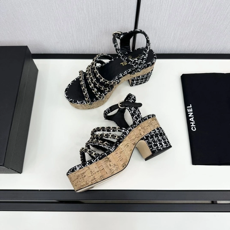 DailyWear Chxnxl Sandals 128584